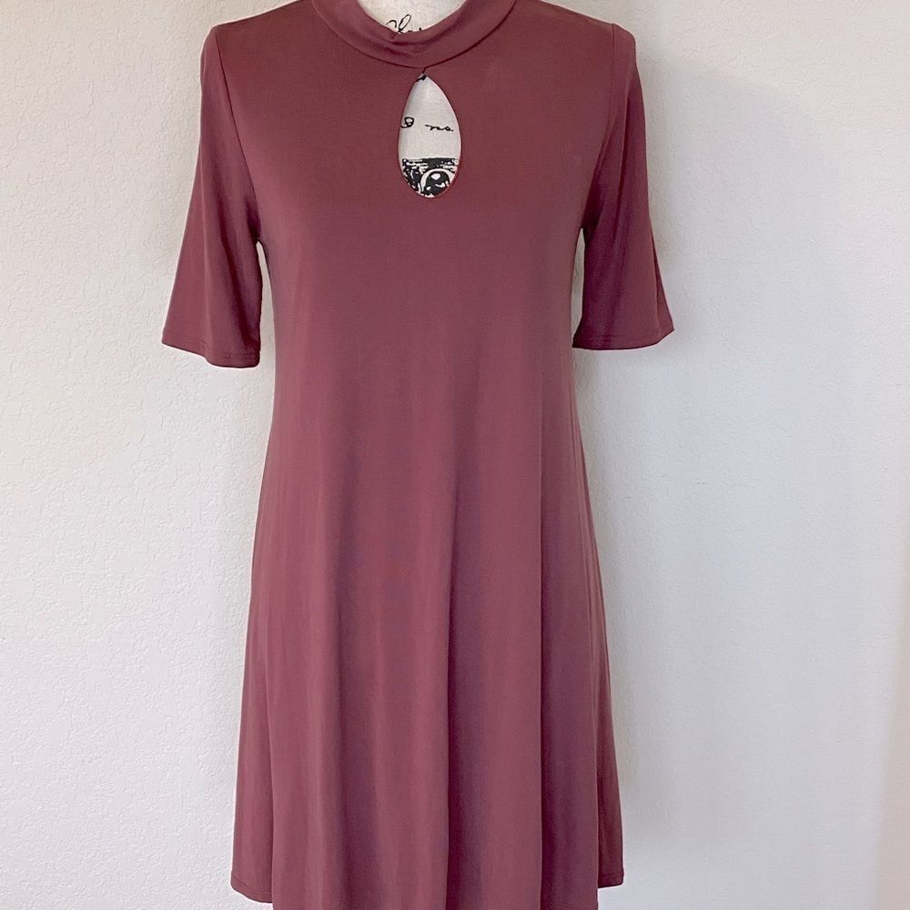 dear apple Shift Dress - Picture 2 of 8